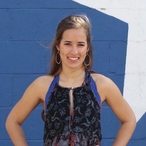 Meet your Posher, Isabel